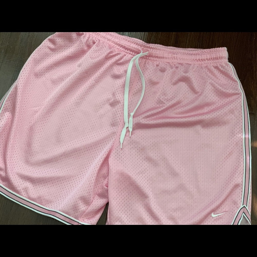 Women’s Nike basketball shorts